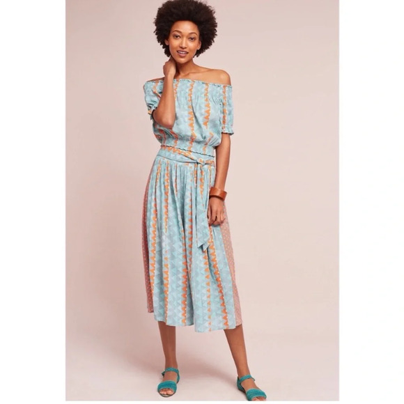 FEATHERBONE by ANTHROPOLOGIE Demetria Off the Shoulder Top in Orange Motif - Picture 3 of 8